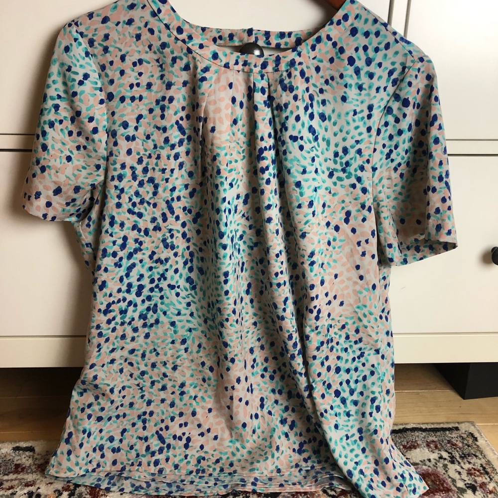 Banana Republic Blouse Size Large barely worn